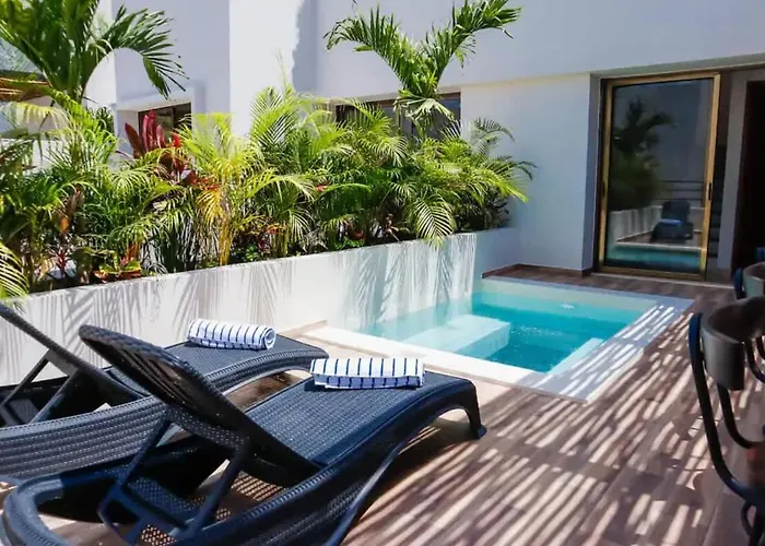 Villa Huge 10br Luxury Complex With Private Pool & Serene Setting Tulum
