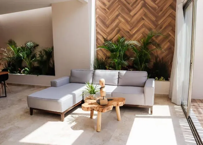 Villa Huge 10br Luxury Complex With Private Pool & Serene Setting *
